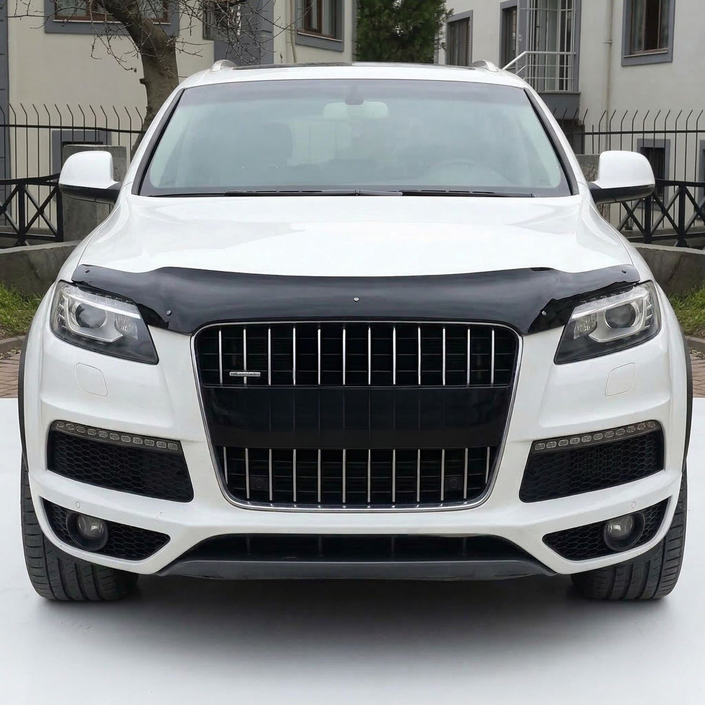 Audi Q7 Hood Deflector 2007-2015
